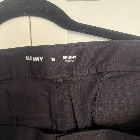 Old Navy High-Waisted Wow Stretch Skinny Pants for Women size 18(R) - Picture 2 of 3
